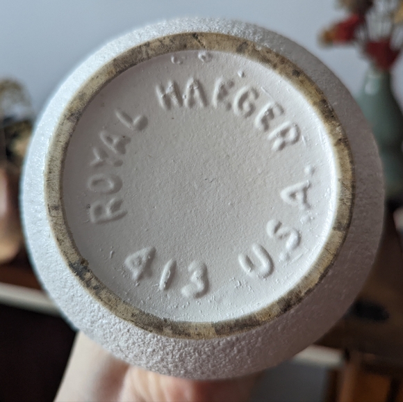 Vintage Royal Haeger USA Pottery Vase - Picture 6 of 8
